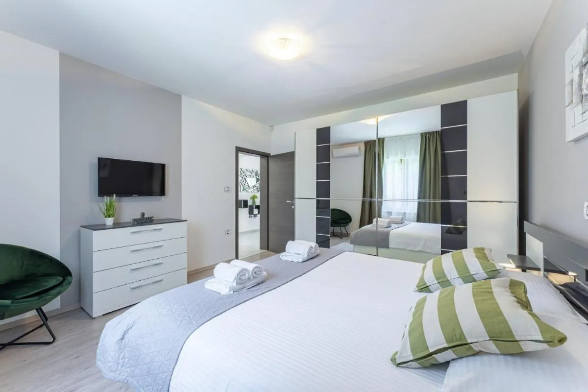 Villa Bozac In Cukrici - Haus Fuer 6 Personen Svetvinčenat 0*,